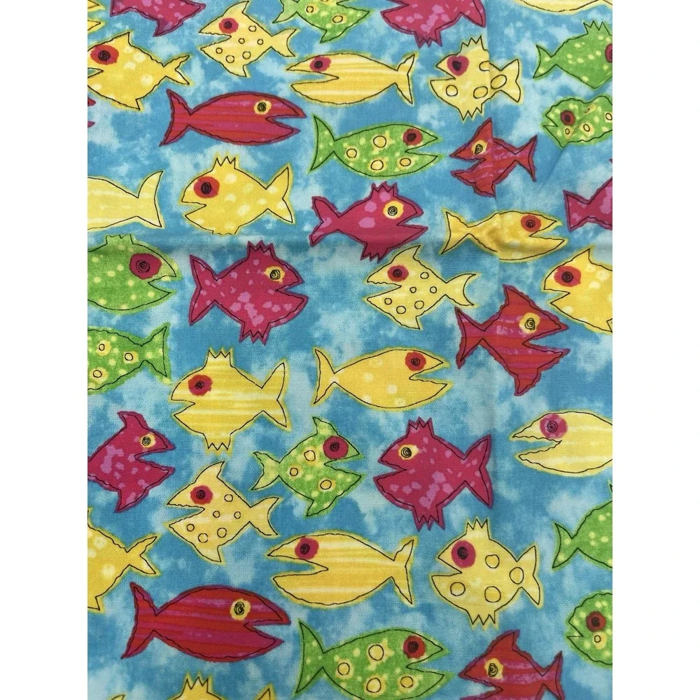⚜️Lot of 2 Half Yds Whimsical Fish‎ Cotton Quilt Craft Fabrics 1 yd Total